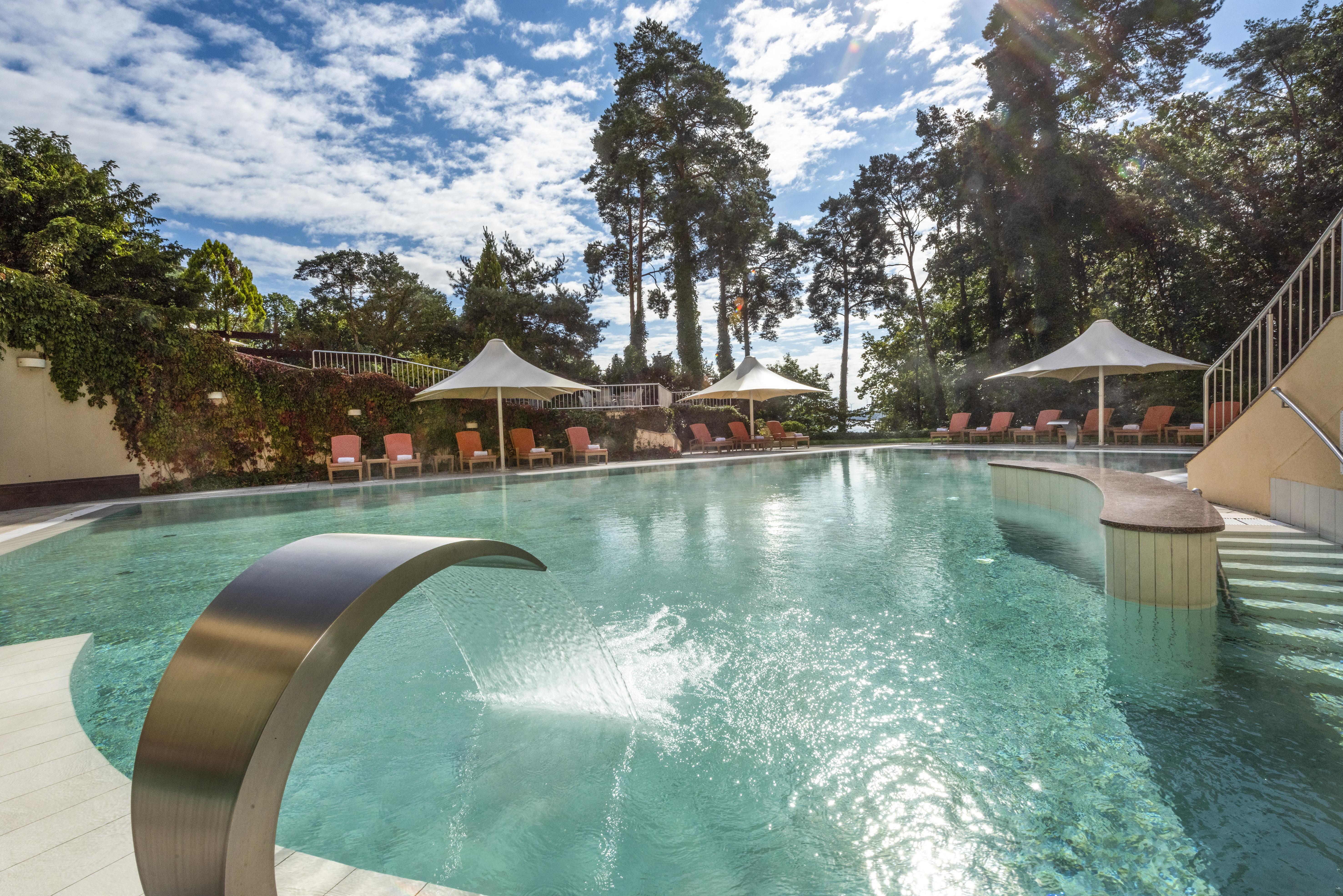 Precise Resort Bad Saarow Exterior foto The pool at the hotel