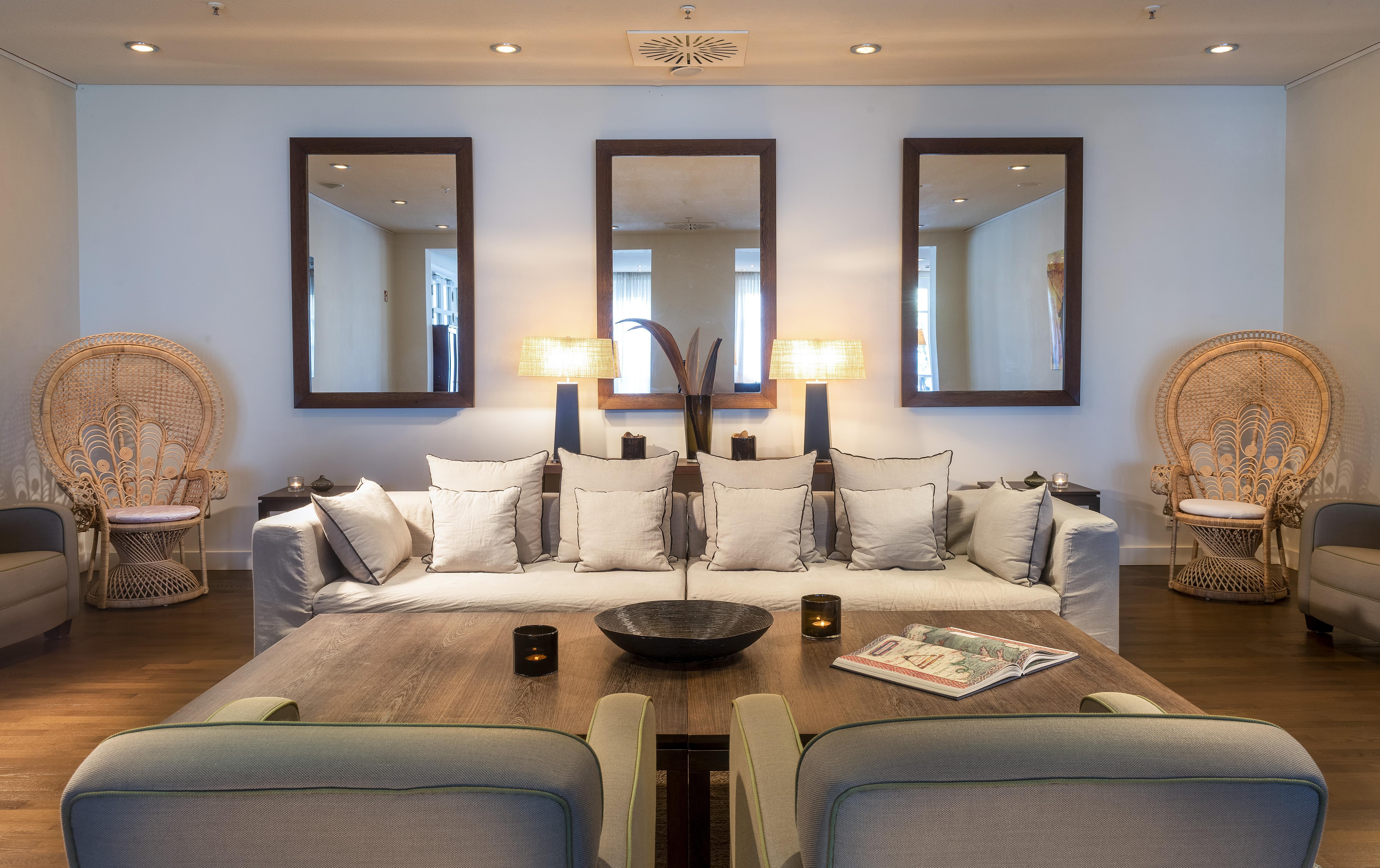 Precise Resort Bad Saarow Exterior foto A living room at The Ivy