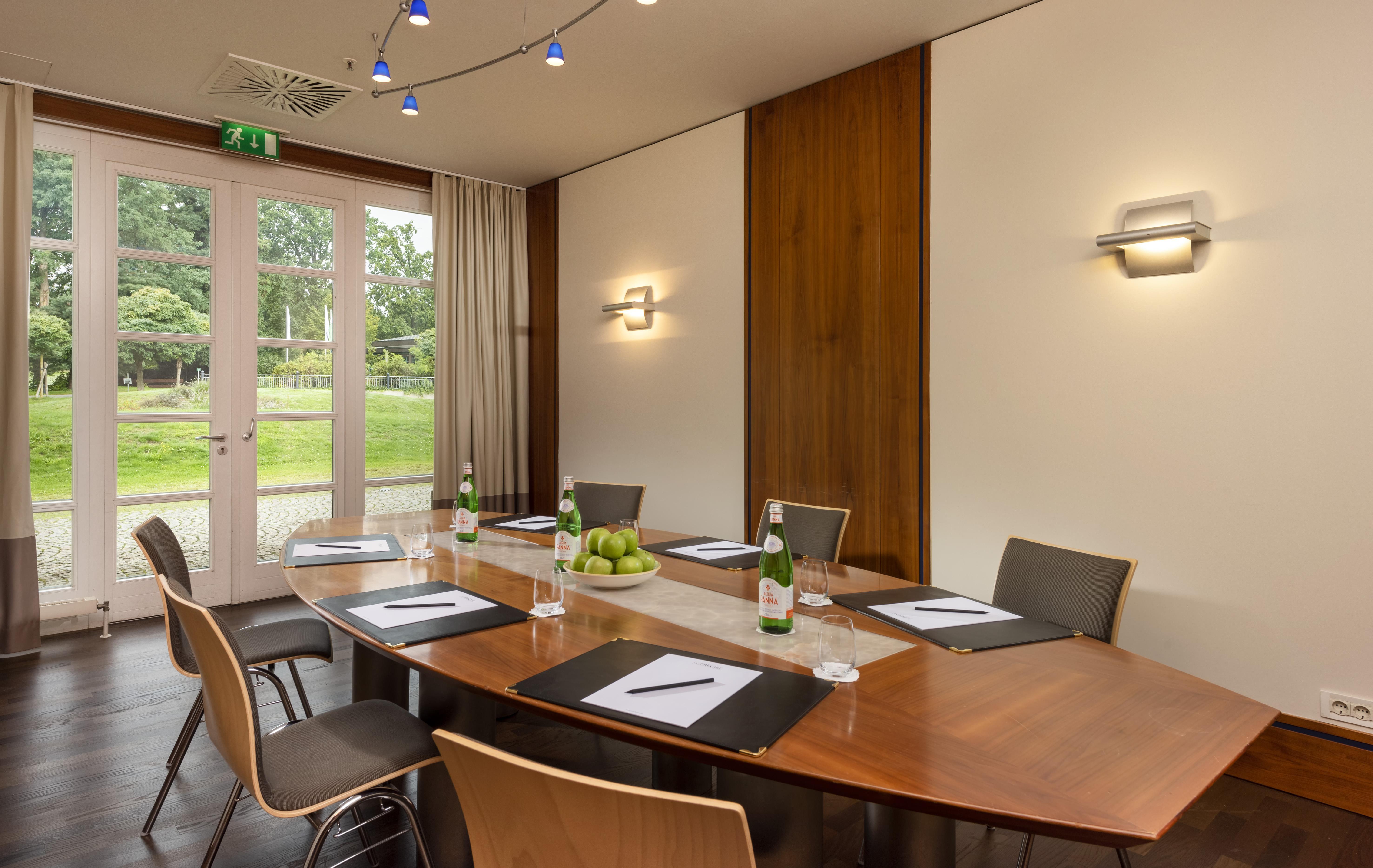 Precise Resort Bad Saarow Exterior foto Meeting room