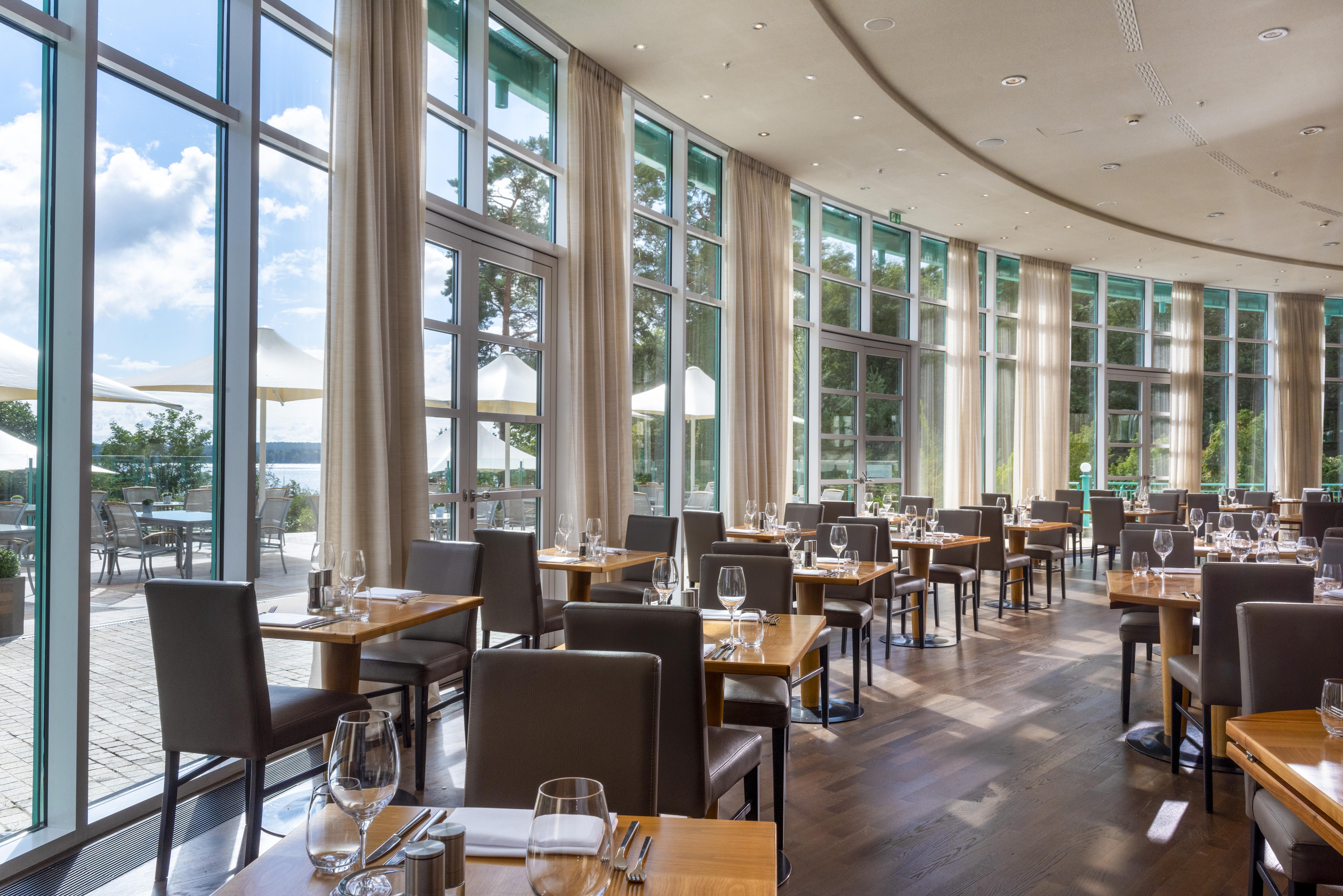 Precise Resort Bad Saarow Exterior foto Restaurant